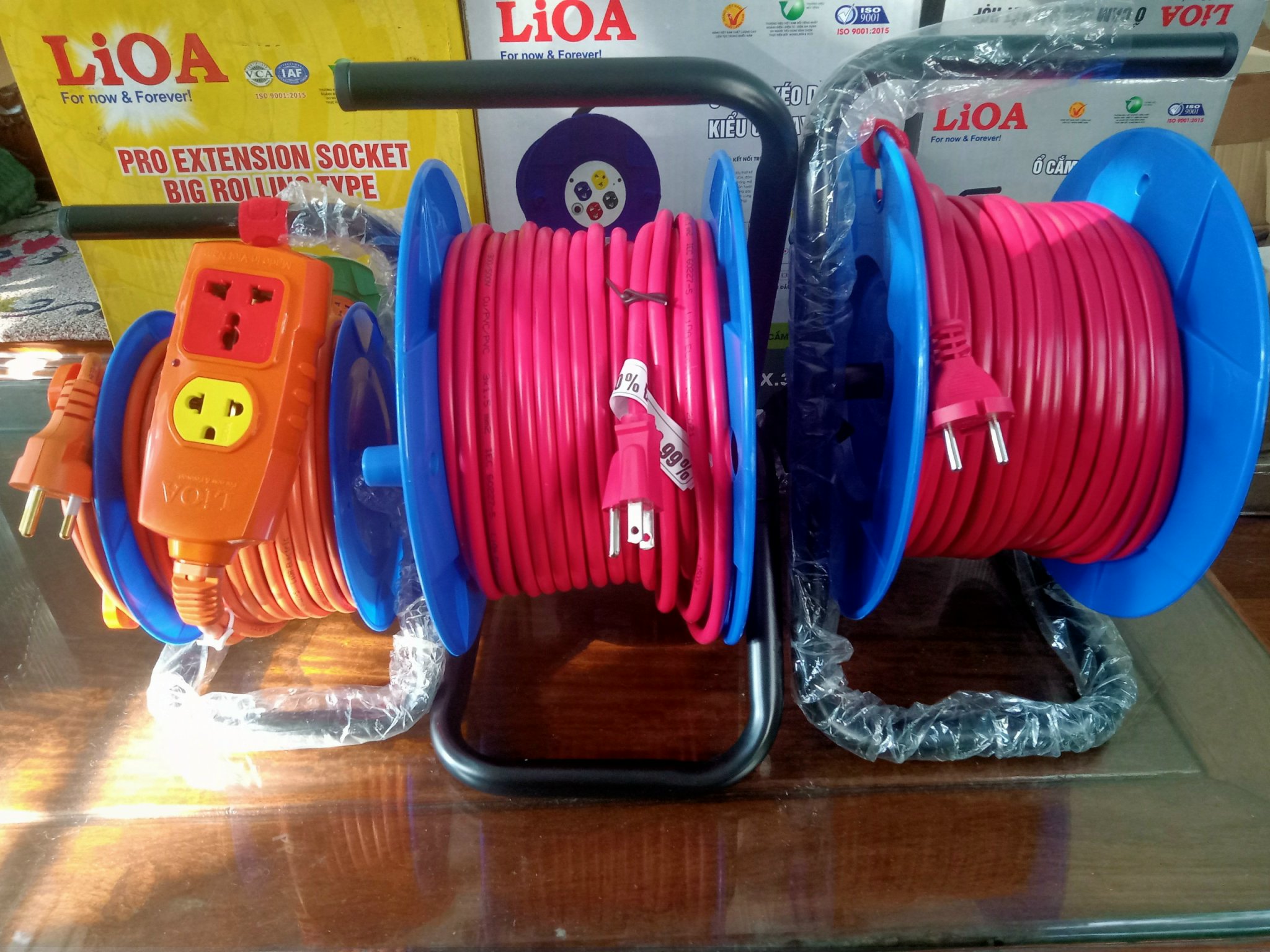 o-cam-keo-dai-kieu-rulo-lioa-nhat-linh-net